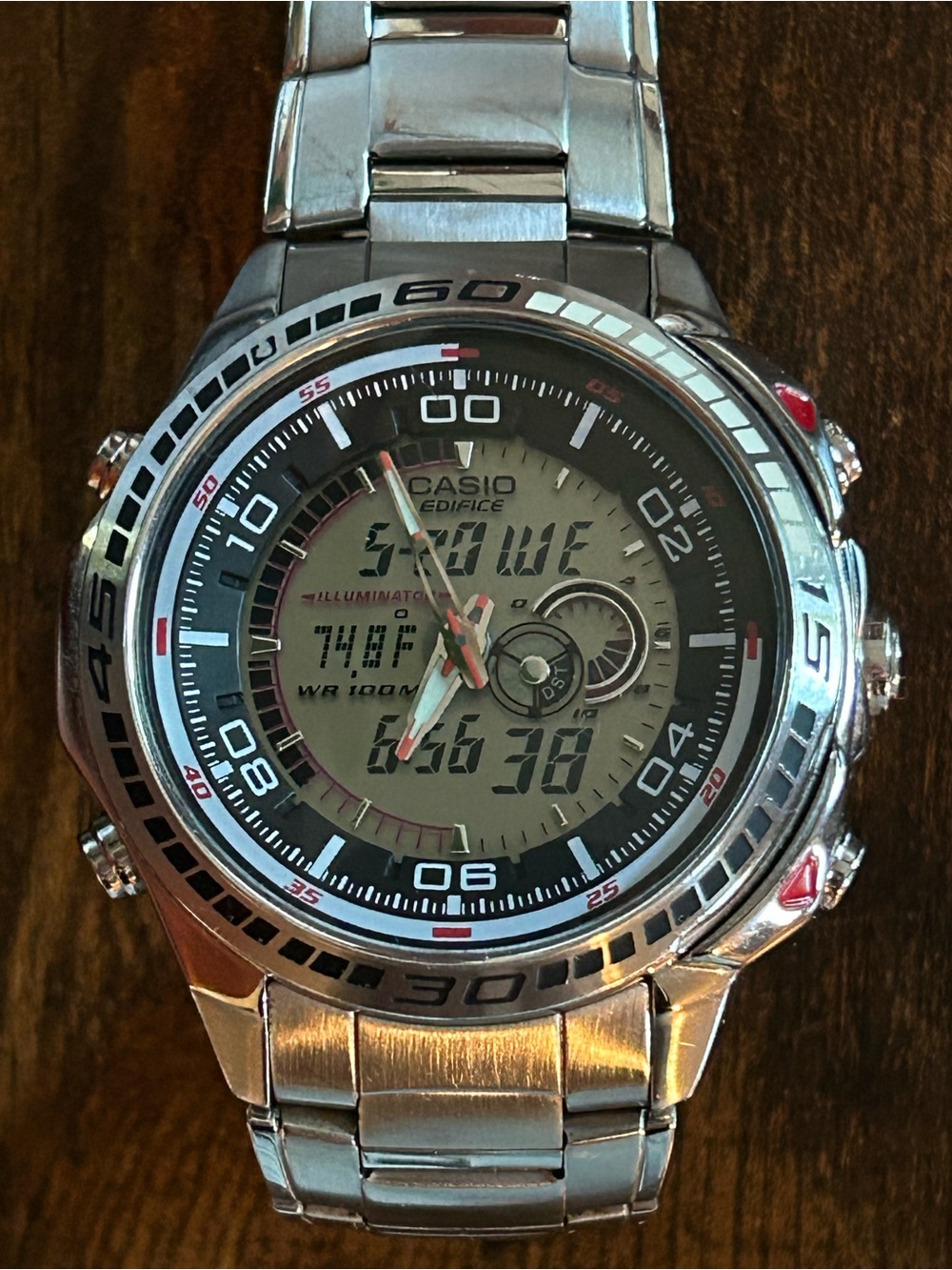 Casio Edifice EFA 121 - Picture 2 of 6